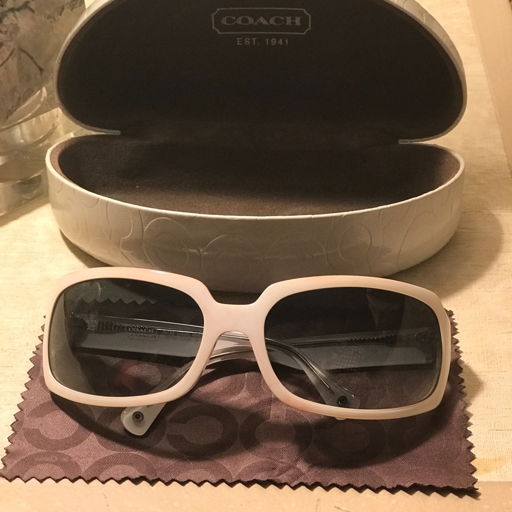 Coach Sun Glasses